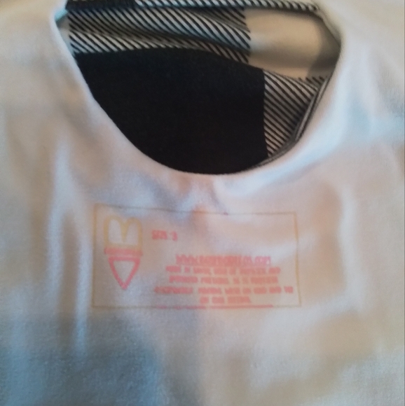 Busybod Leo Size 3 - Picture 2 of 3